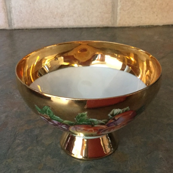 GORGEOUS 💛VINTAGE 🍎🍇☕️ TEA CUP AND SAUCER🍎🍇FINAL NO OFFERS - Picture 12 of 13